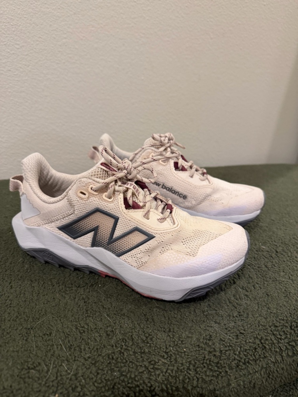 New Balance Cream and Gray Sneakers